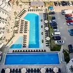 Ademar Luxury Apartment- Spa&Pool Beach Resort