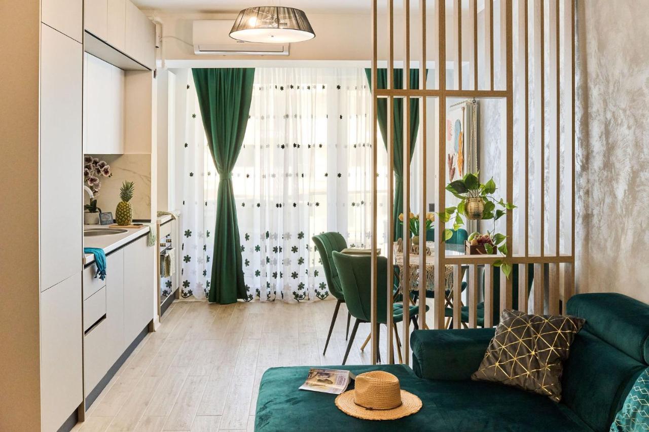 Ademar Luxury Apartment- Spa&pool * Mamaia