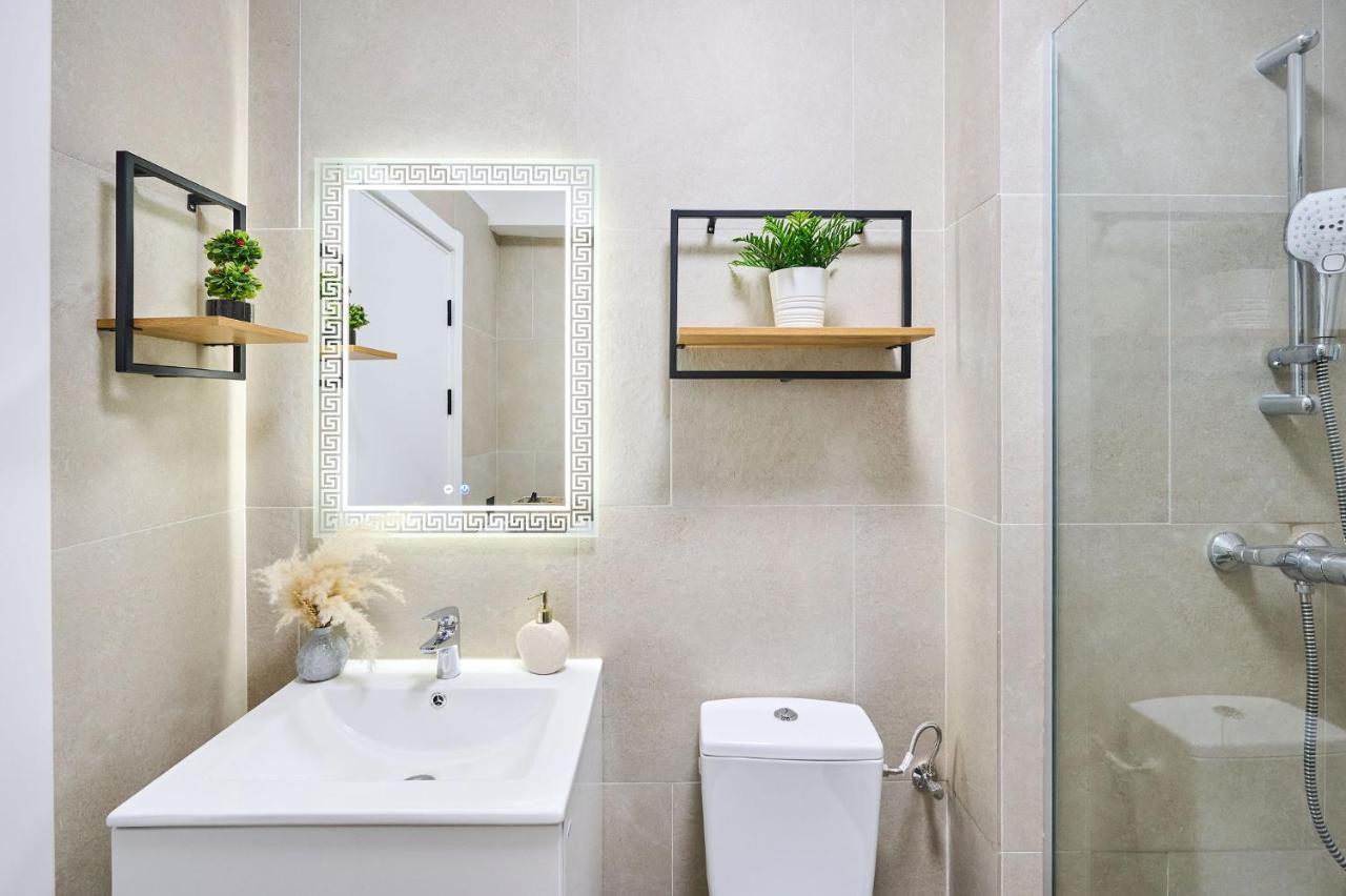 Ademar Luxury Apartment- Spa&pool Apartment Mamaia