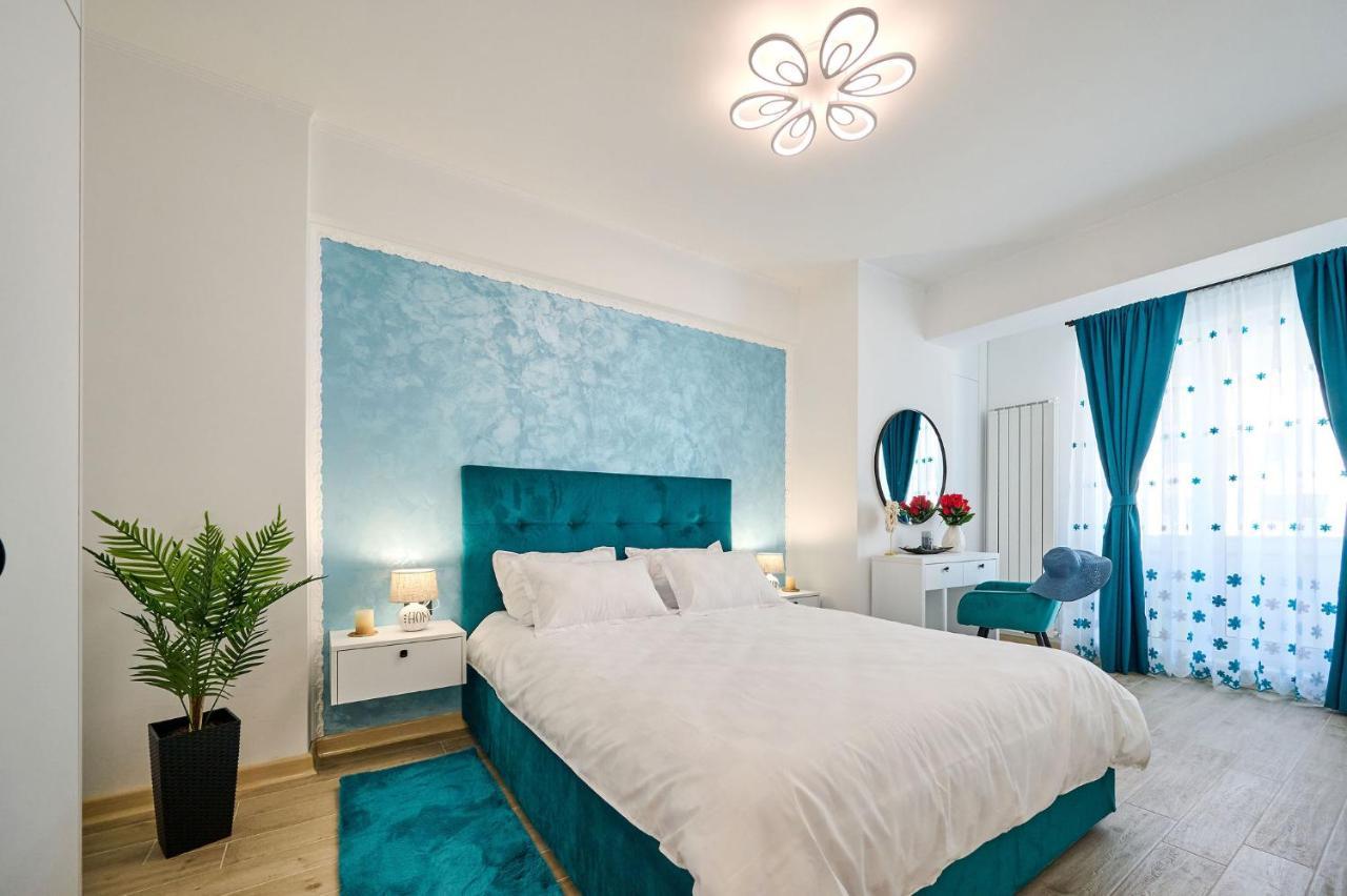 Apartment Ademar Luxury Apartment- Spa&pool