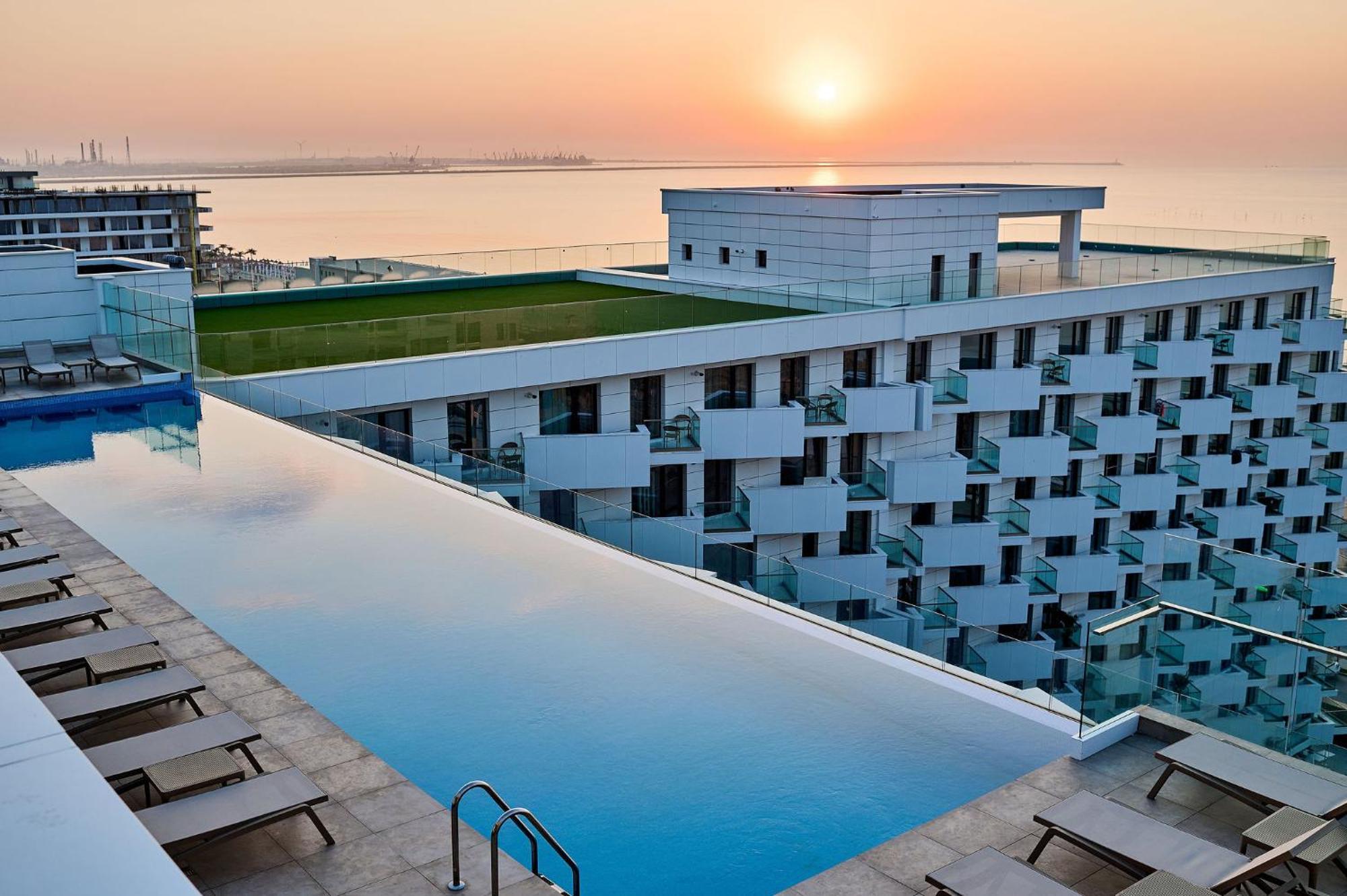 Apartment Ademar Luxury Apartment- Spa&pool